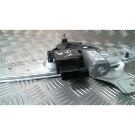 Leve vitre electrique arriere droit PEUGEOT 2008 1 Photo n°1