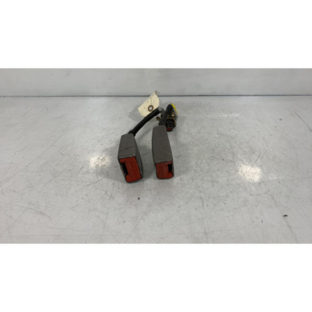 Attache ceinture arriere gauche CITROEN C5 1