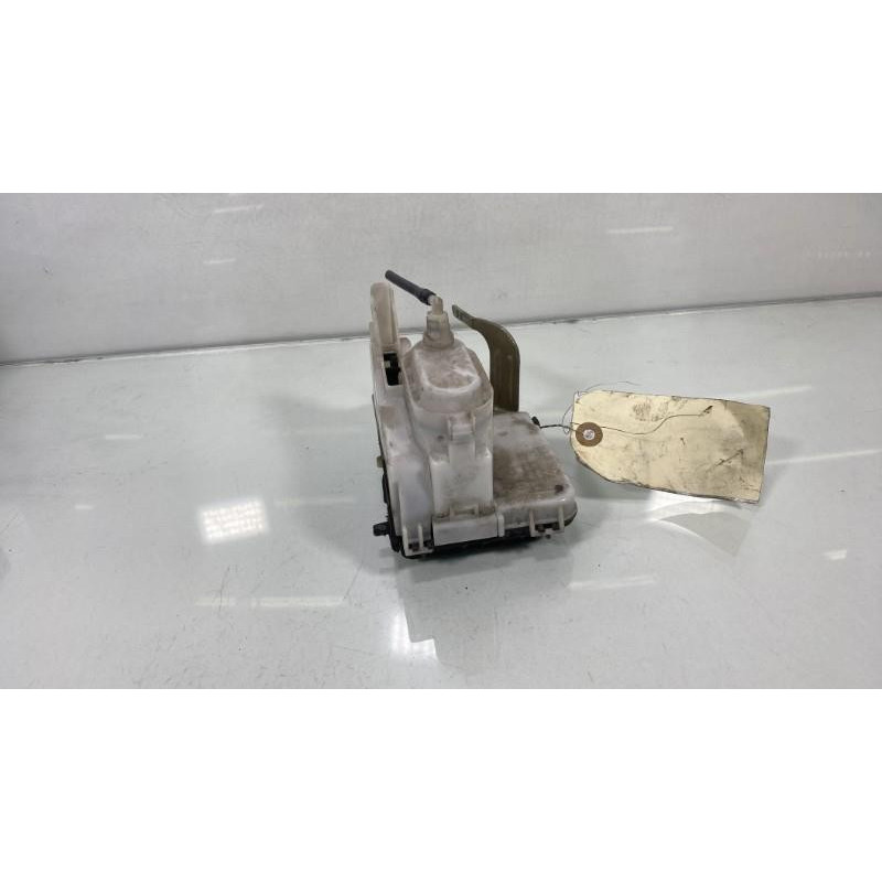 Serrure arriere gauche SEAT IBIZA 2 Photo n°1