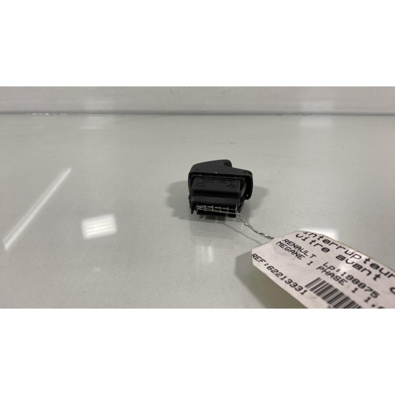 Interrupteur de leve vitre avant droit RENAULT MEGANE 1 Photo n°3