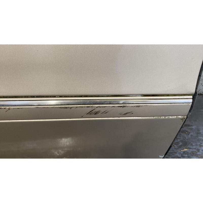 Porte avant droit MERCEDES CLASSE E 211 Photo n°6