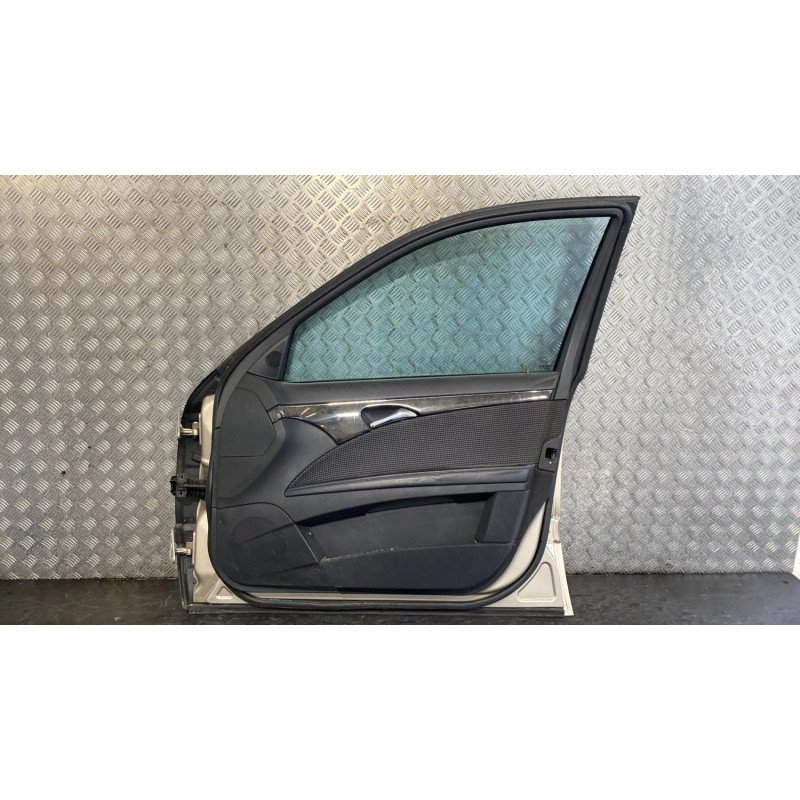 Porte avant droit MERCEDES CLASSE E 211 Photo n°7