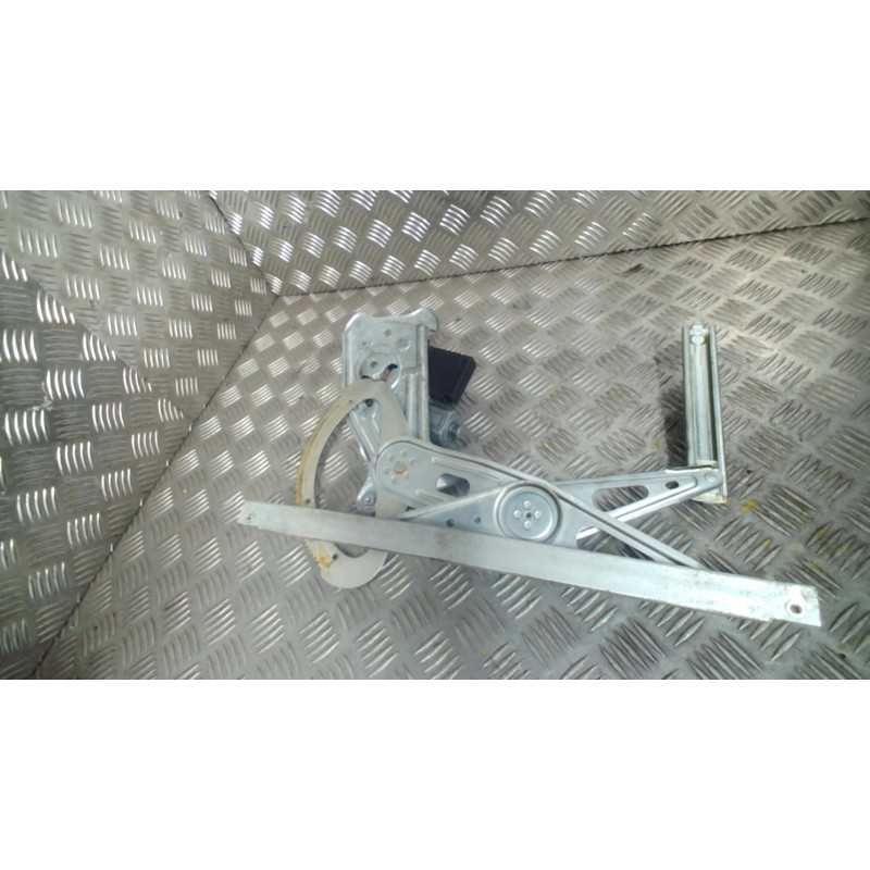 Leve vitre electrique arriere droit RENAULT GRAND SCENIC 3 Photo n°1