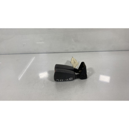 Attache ceinture arriere droit VOLVO S 80 1