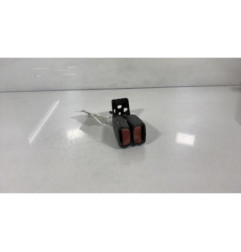 Attache ceinture arriere droit VOLVO S 80 1