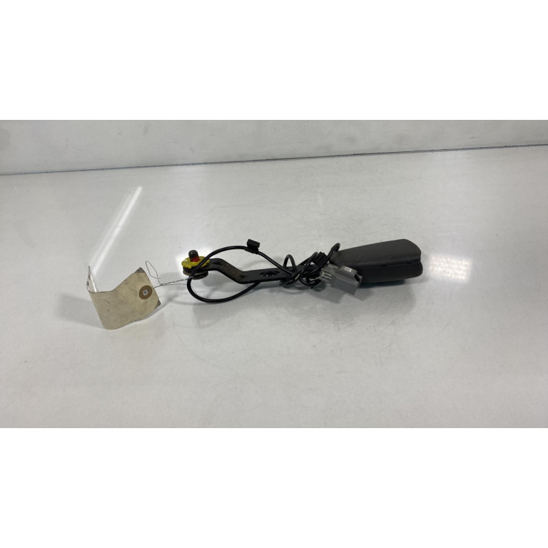 Attache ceinture avant droit VOLVO S 80 1 Photo n°2