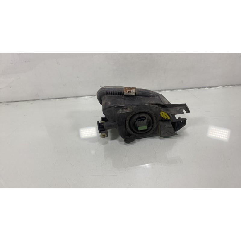 Anti brouillard gauche (feux) MERCEDES CLASSE E 211 Photo n°3