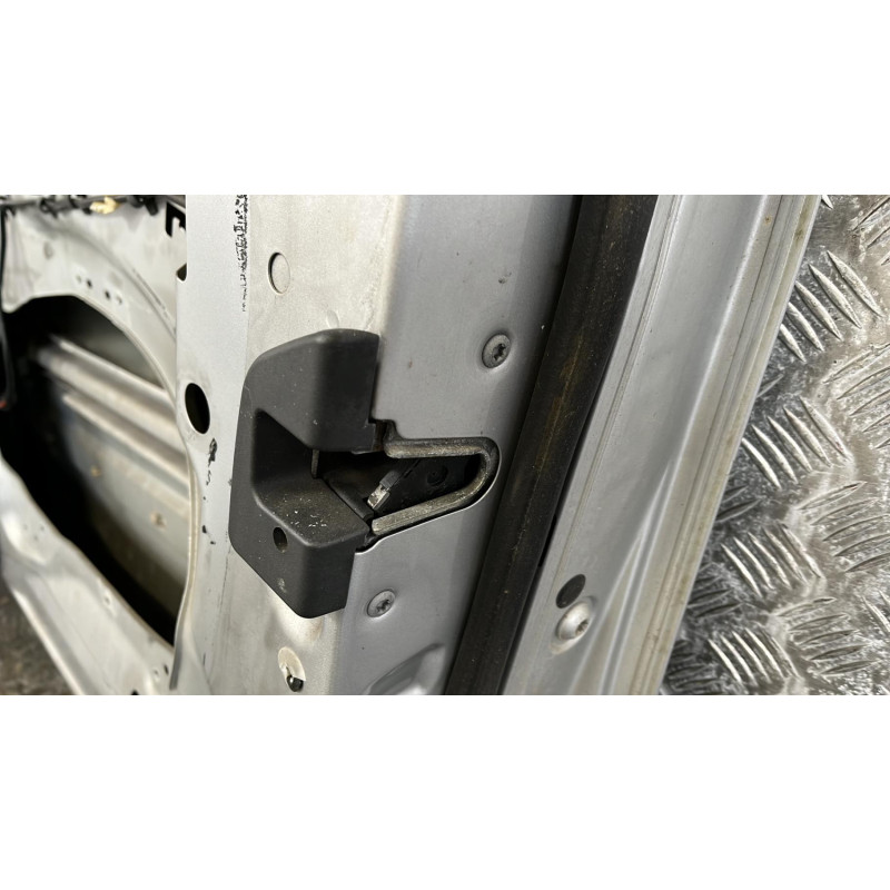 Porte avant droit MERCEDES CLASSE E 211 Photo n°1