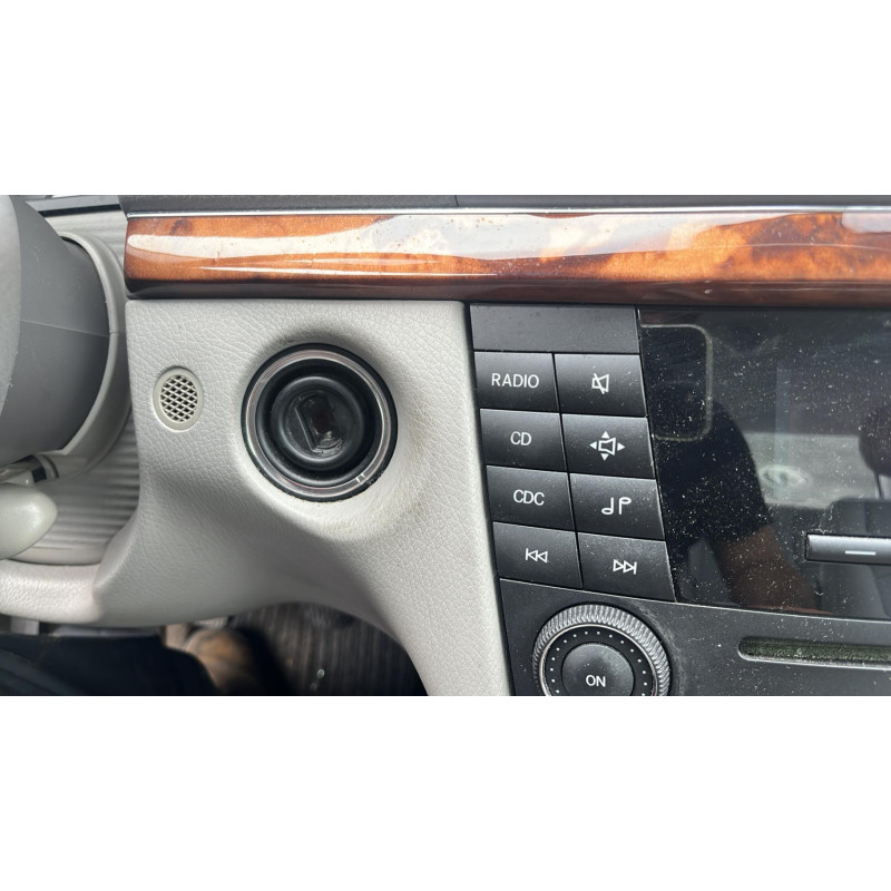 Porte arriere droit MERCEDES CLASSE E 211 Photo n°9