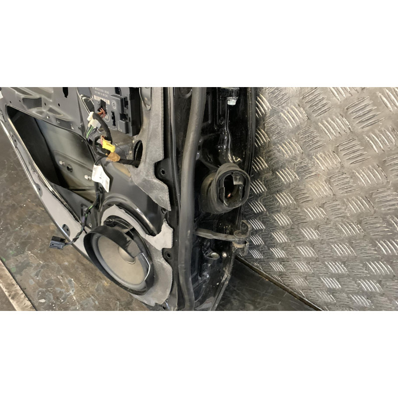 Porte arriere gauche MERCEDES CLASSE E 211 Photo n°1