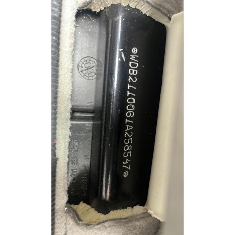 Trappe d'essence MERCEDES CLASSE E 211 Photo n°6