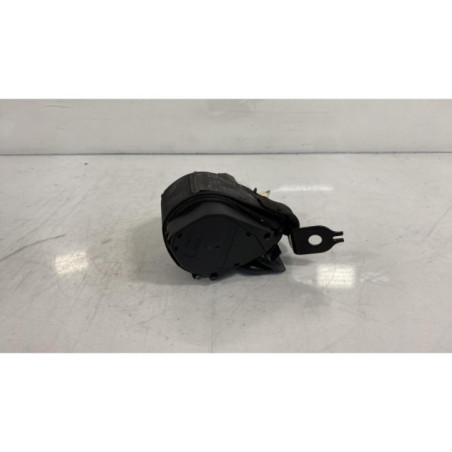 Ceinture arriere droit VOLKSWAGEN GOLF 4 Photo n°1