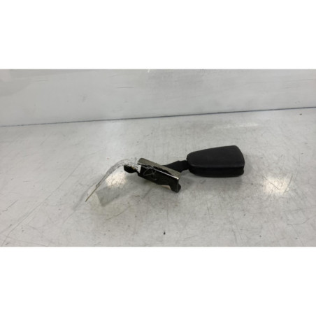 Attache ceinture arriere gauche VOLVO C 70 1 Photo n°1