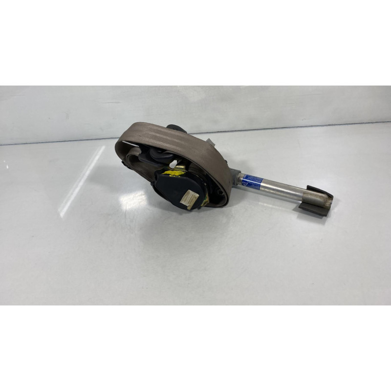 Pretensionneur de ceinture avant droit VOLVO C 70 1 Photo n°3