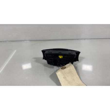 Bouton de warning FORD KA 2 Photo n°1