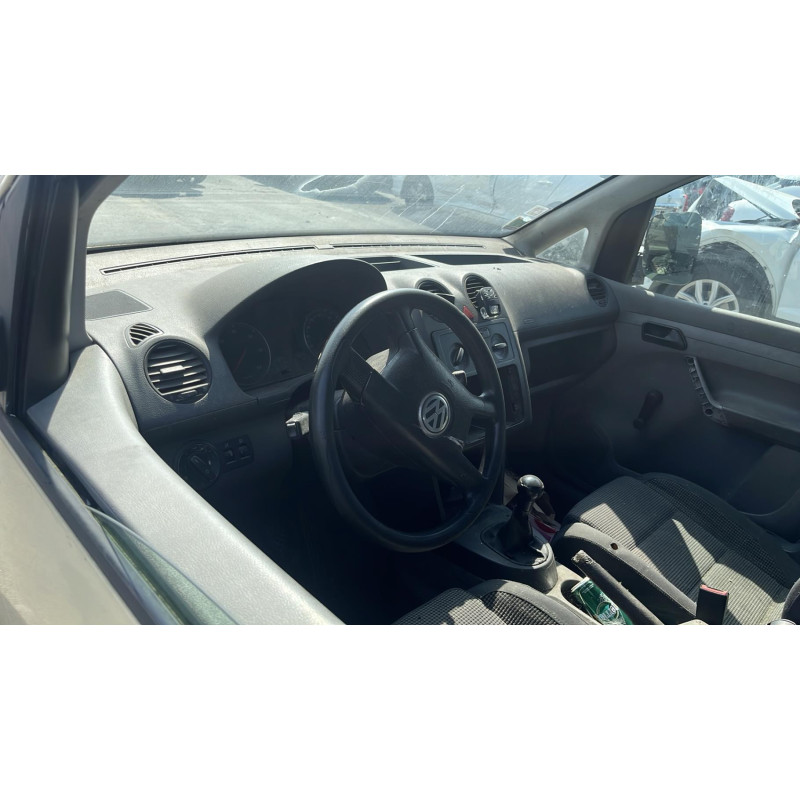 Trappe d'essence VOLKSWAGEN CADDY 3 Photo n°4