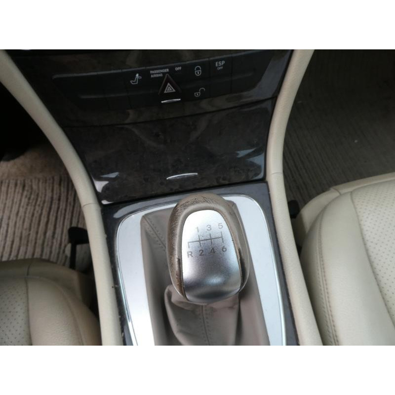 Trappe d'essence MERCEDES CLASSE E 211 Photo n°11