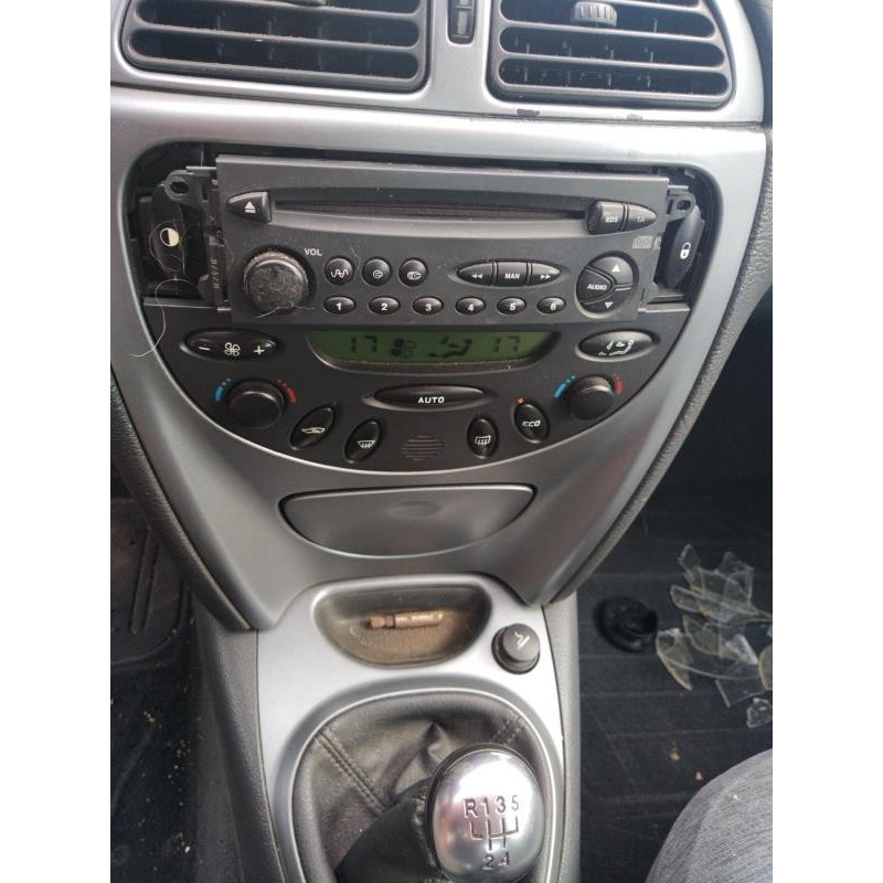 Boitier filtre a air CITROEN C5 1 Photo n°8