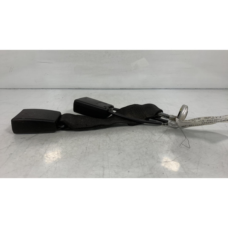 Attache ceinture arriere droit MERCEDES CLASSE E 210 Photo n°3