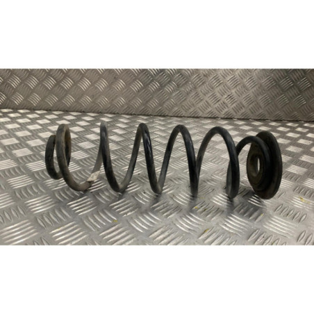 Ressort de suspension arriere VOLKSWAGEN GOLF 7 Photo n°1