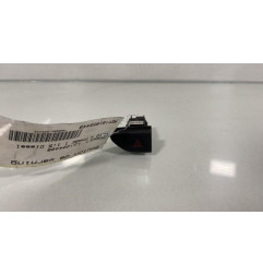 Bouton de warning RENAULT CLIO 4