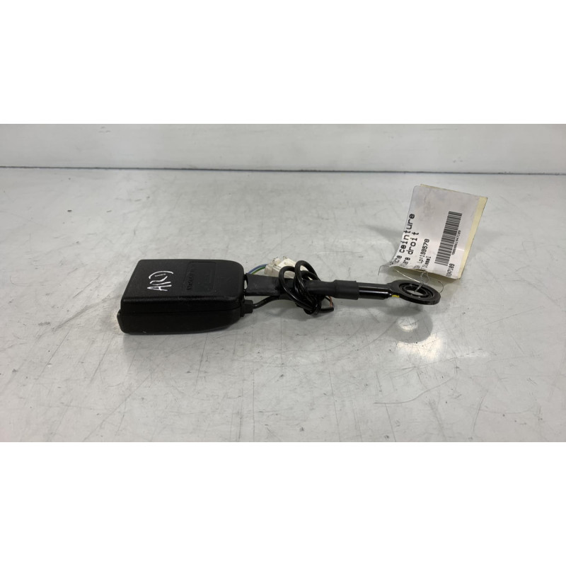 Attache ceinture arriere droit CITROEN C6 Photo n°2