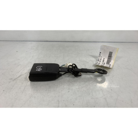 Attache ceinture arriere droit CITROEN C6