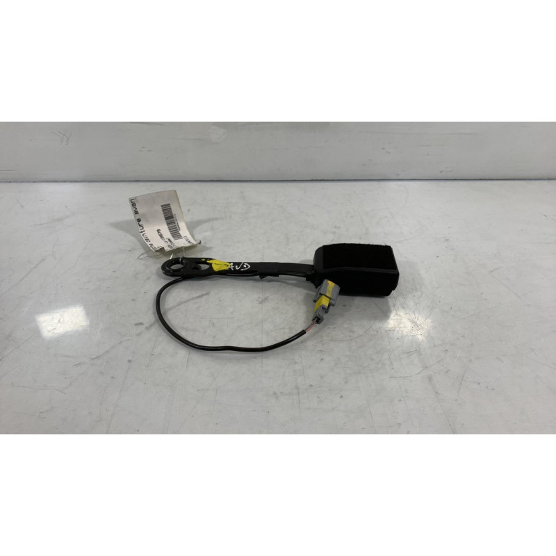 Attache ceinture avant droit CITROEN C6 Photo n°1