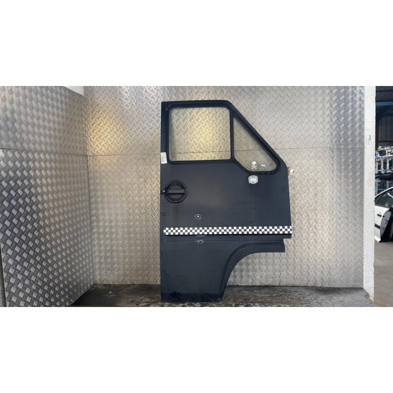 Porte avant droit RENAULT MASTER 1 Photo n°6