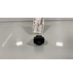 Bouton de warning NISSAN NOTE 1 Photo n°1