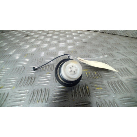 Bouchon de carburant TOYOTA YARIS 3 Photo n°1