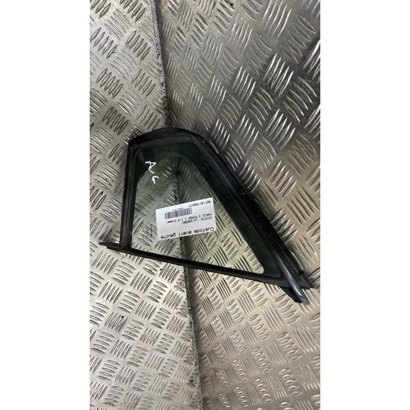 Custode avant gauche (porte) TOYOTA YARIS 3 Photo n°1