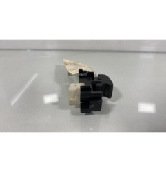 Interrupteur de leve vitre avant droit TOYOTA YARIS 3