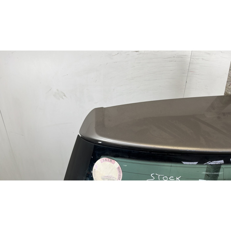 Malle/Hayon arriere VOLKSWAGEN GOLF PLUS Photo n°2