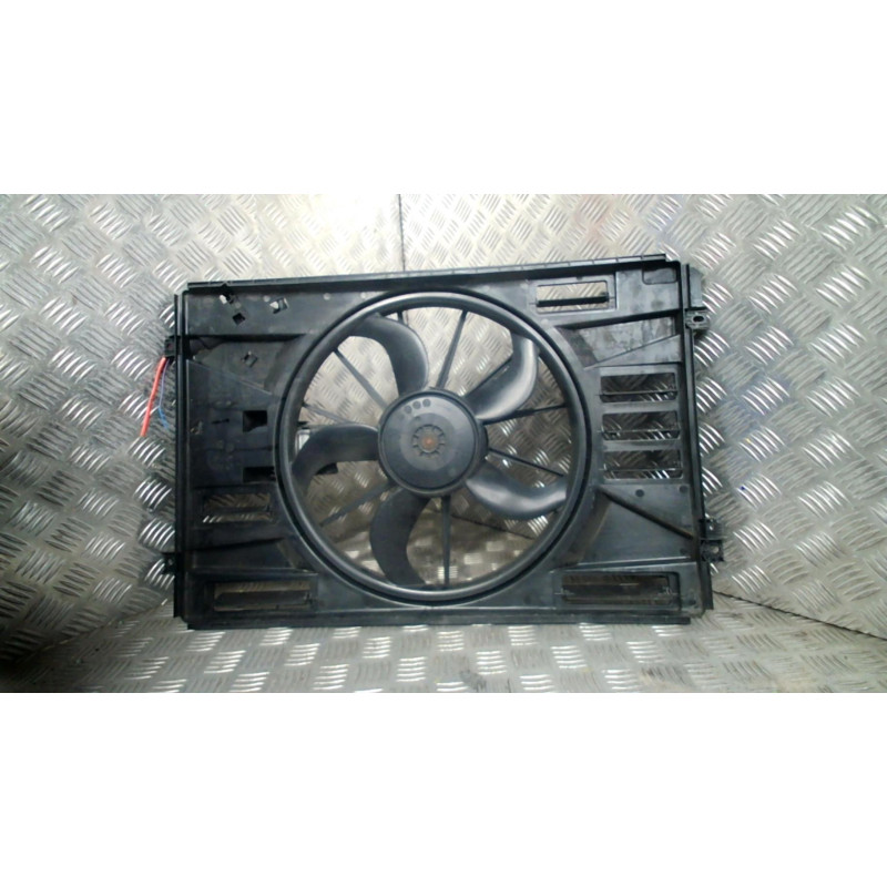 Moto ventilateur radiateur VOLKSWAGEN GOLF PLUS Photo n°1