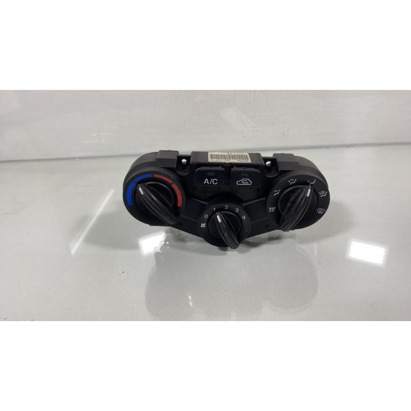 Commande chauffage KIA RIO 2 Photo n°3