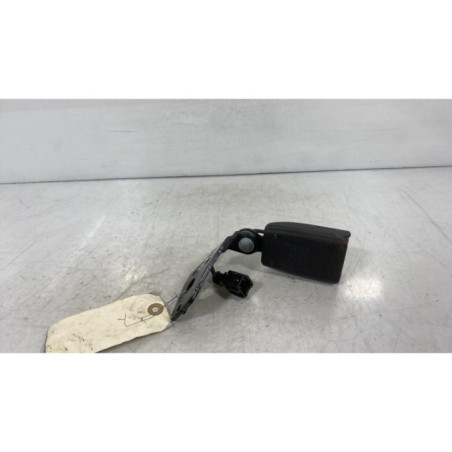 Attache ceinture arriere gauche CITROEN DS4