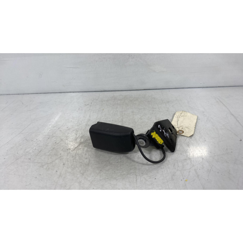 Attache ceinture arriere gauche CITROEN DS4 Photo n°3