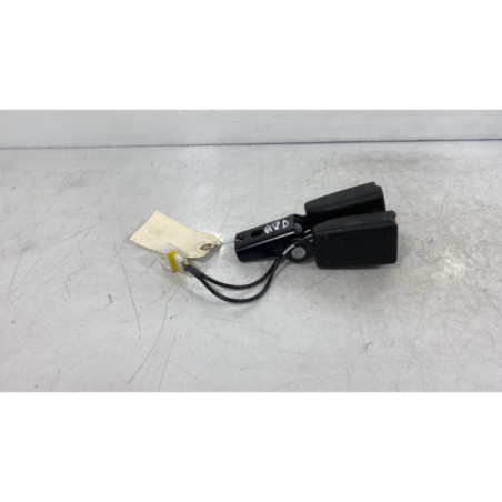 Attache ceinture arriere droit CITROEN DS4