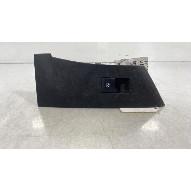 Interrupteur de leve vitre avant droit OPEL ASTRA J Photo n°3