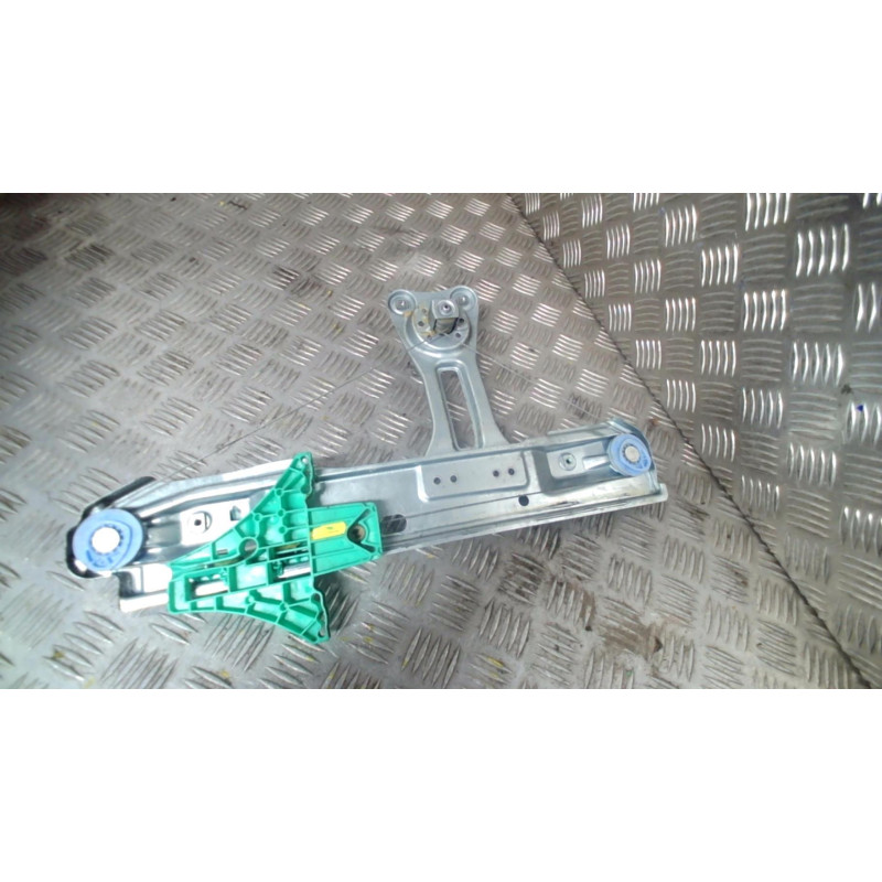 Leve vitre mecanique arriere gauche OPEL ASTRA J Photo n°1