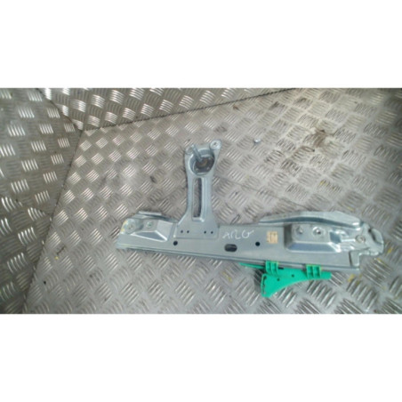 Leve vitre mecanique arriere gauche OPEL ASTRA J