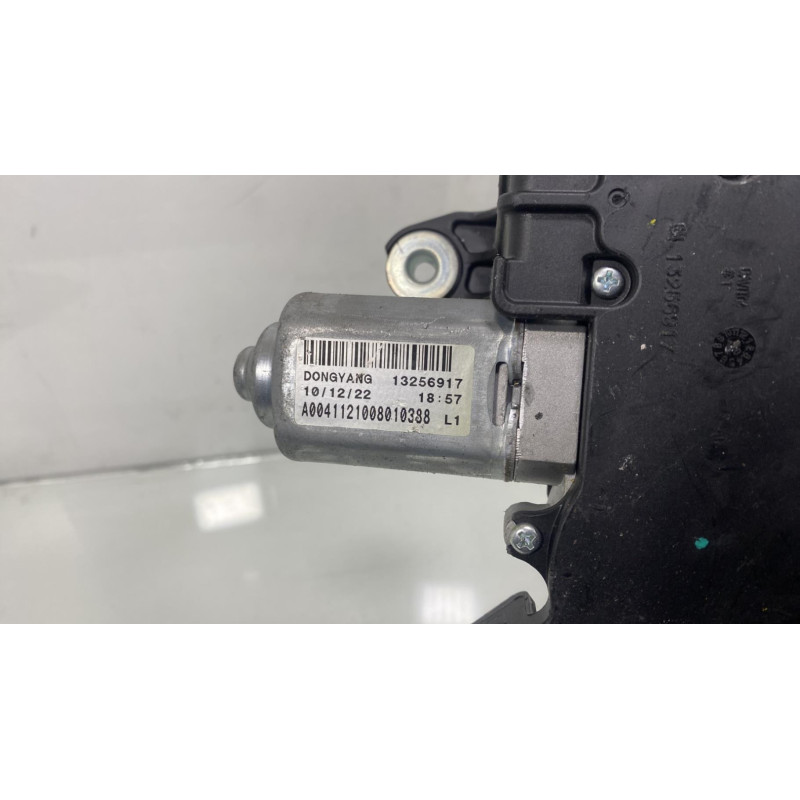 Moteur essuie glace arriere OPEL ASTRA J Photo n°3