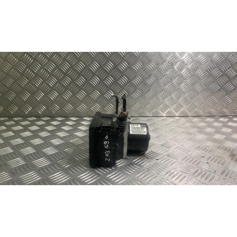 Bloc ABS (freins anti-blocage) OPEL ASTRA J Photo n°1