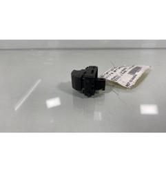 Interrupteur de leve vitre arriere droit RENAULT SCENIC 3