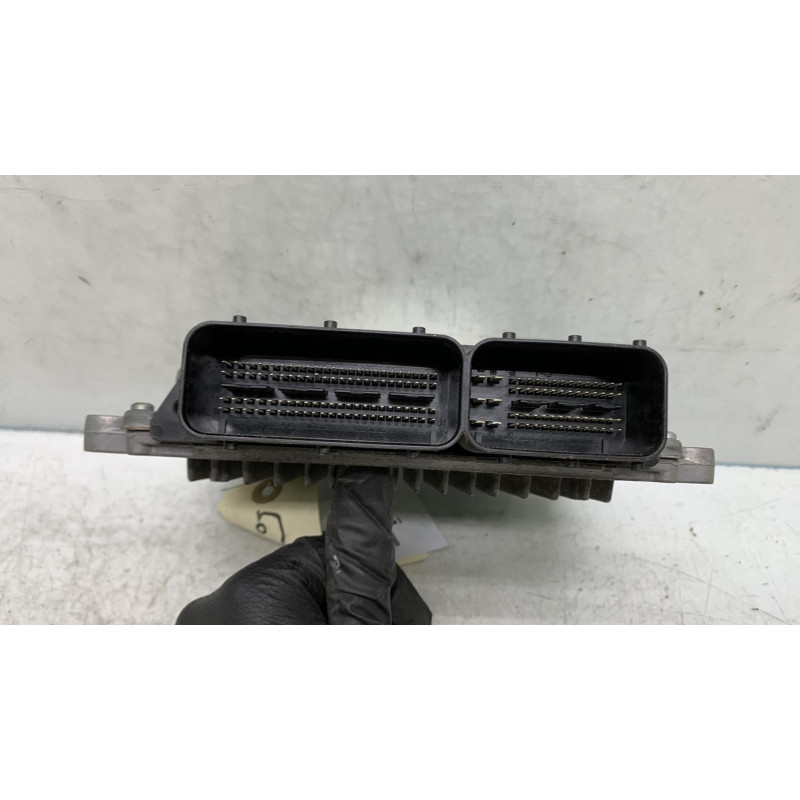 Calculateur moteur MERCEDES CLASSE B 245 Photo n°3