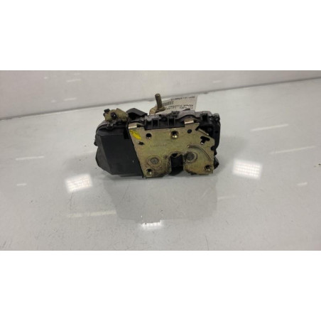 Serrure avant droit CITROEN XSARA PICASSO Photo n°1