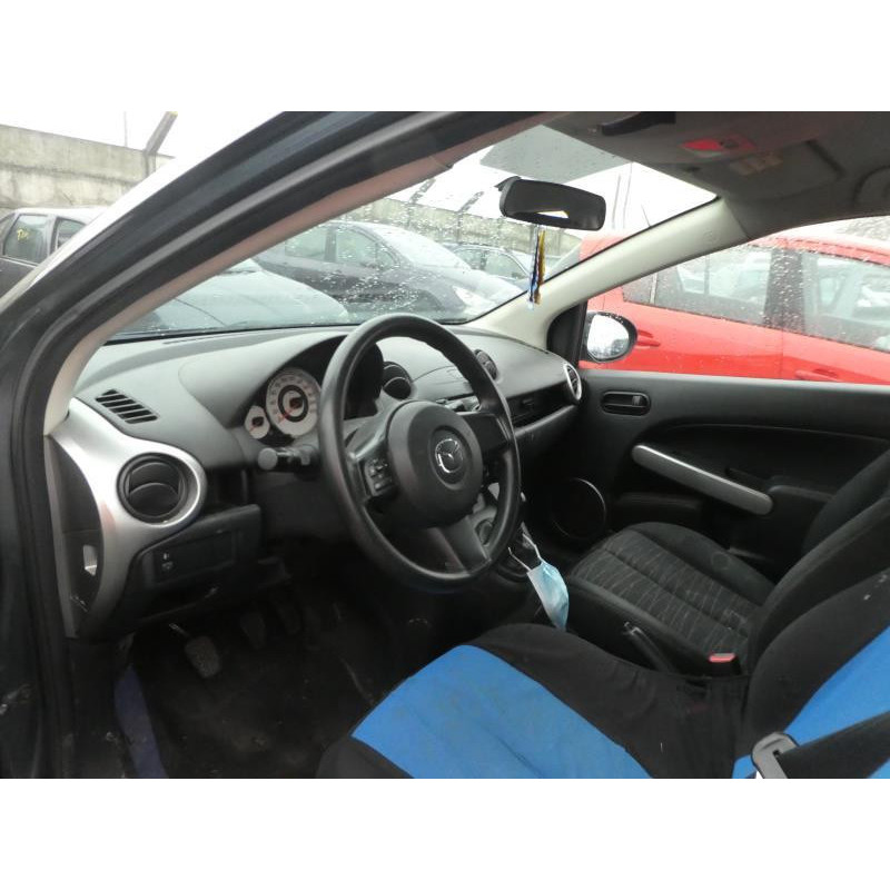 Feu arriere principal droit (feux) MAZDA 2 2 Photo n°5