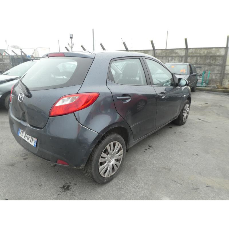 Feu arriere principal gauche (feux) MAZDA 2 2 Photo n°11