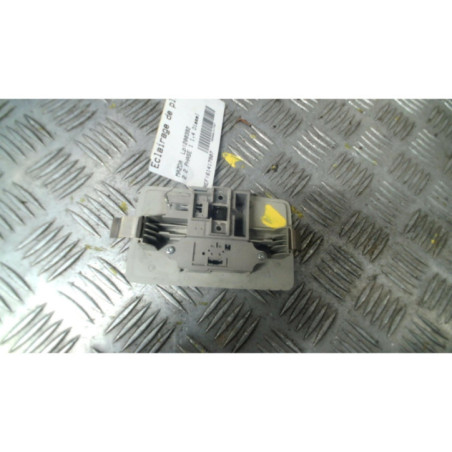 Eclairage de plafonnier MAZDA 2 2